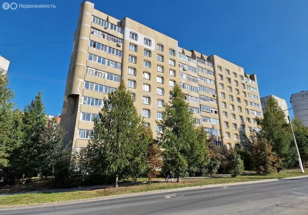 3-комнатная квартира: Чебоксары, улица Чернышевского, 32 (70.1 м) - Фото 2