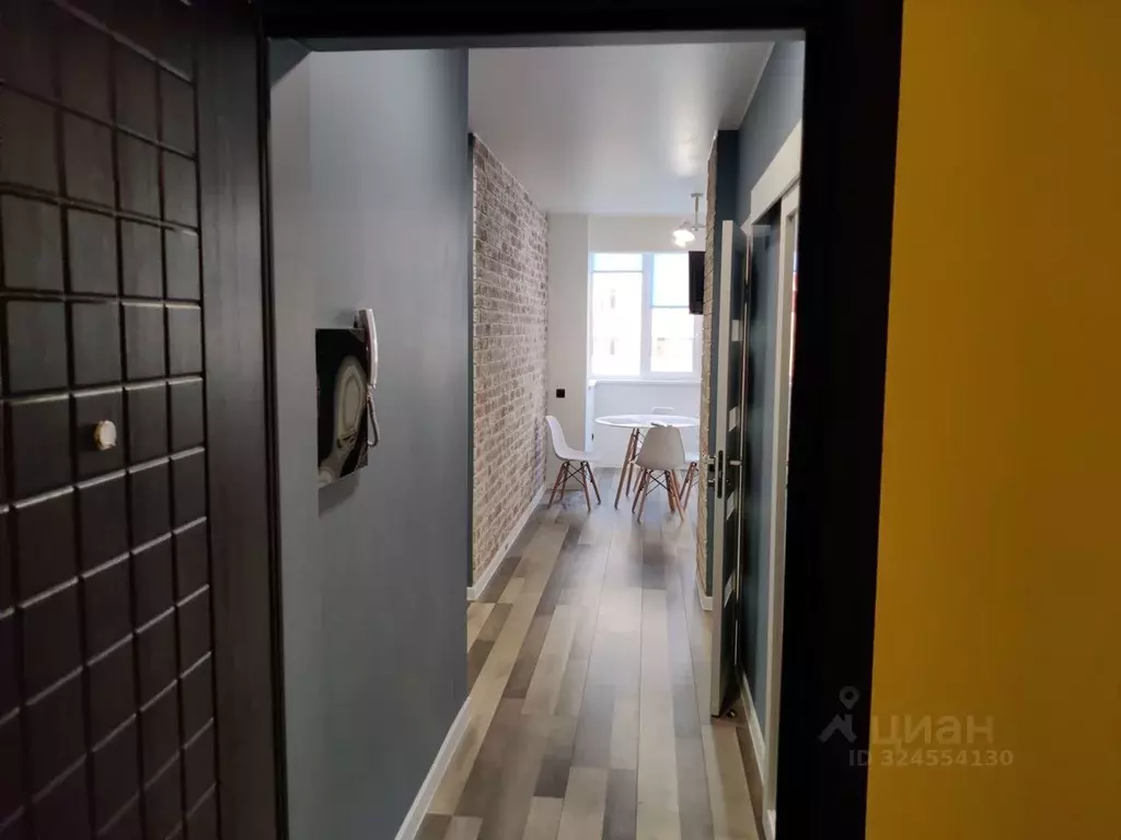 2-к кв. Крым, Симферополь ул. Балаклавская, 73Д (54.0 м) - Фото 1