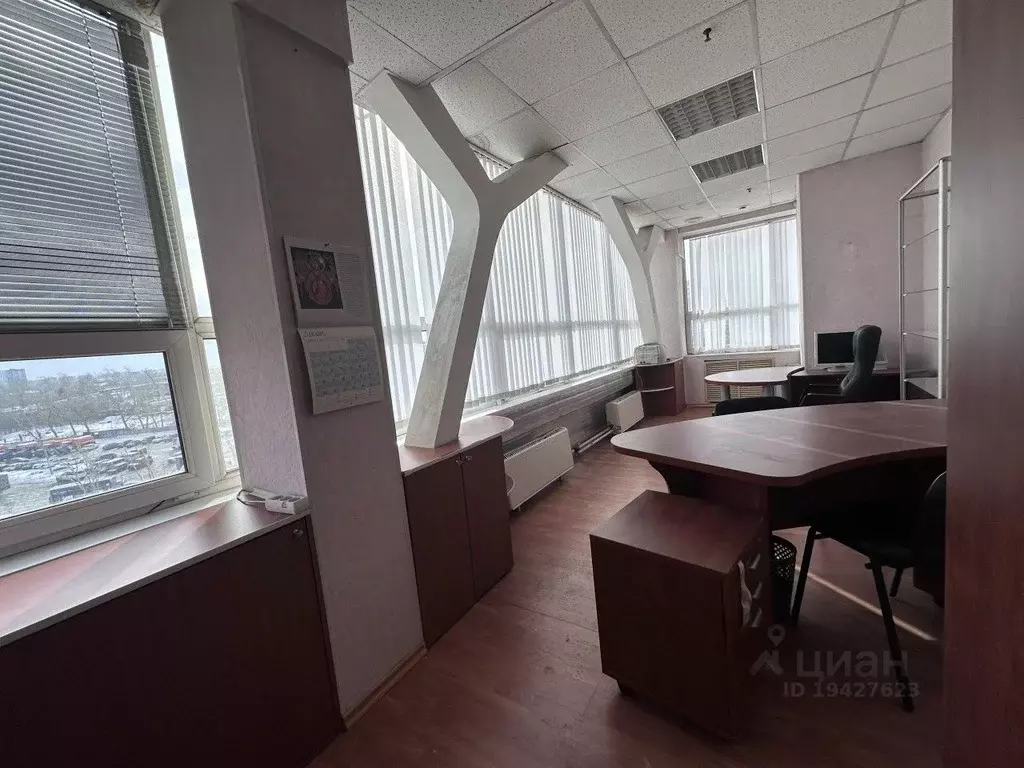 Офис в Свердловская область, Екатеринбург ул. Крестинского, 46А (23 м) - Фото 1