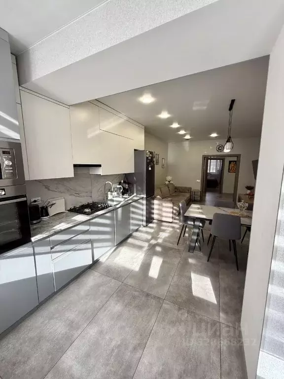 3-к кв. Северная Осетия, Владикавказ ул. Хадарцева, 39 (105.0 м) - Фото 1