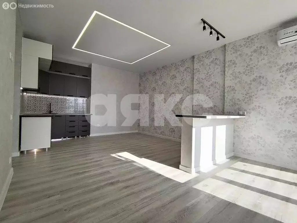 Квартира-студия: Ростов-на-Дону, Привокзальная улица, 3 (34 м) - Фото 1