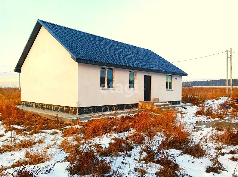 Дом в Свердловская область, Сысертский городской округ, д. Ключи ул. ... - Фото 1