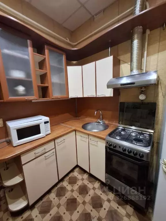 2-к кв. Саратовская область, Саратов ул. 2-я Садовая, 98 (53.0 м) - Фото 2