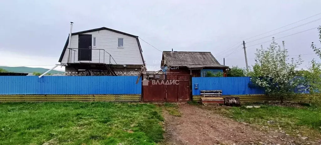 Дом в Приморский край, Яковлевский муниципальный округ, с. ... - Фото 0