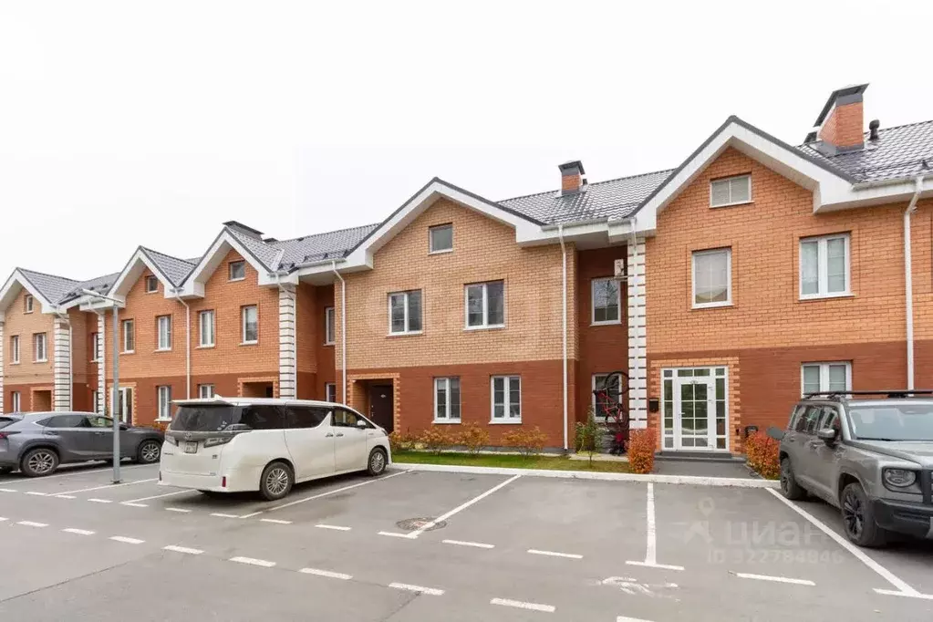 Таунхаус в Тюменская область, Тюмень ул. Бориса Быстрых (103 м) - Фото 1