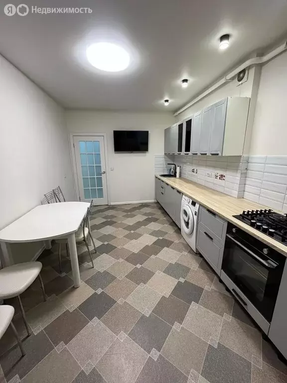 2-комнатная квартира: Якутск, Якутская улица, 2 (65.2 м) - Фото 2