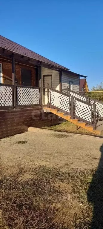 Дом в Саха (Якутия), Якутск Сатал кв-л, 2-й кв-л, 8 (71 м) - Фото 1