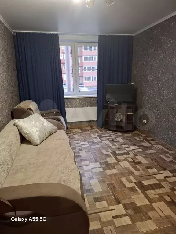 1-к. квартира, 35 м, 1/10 эт. - Фото 1