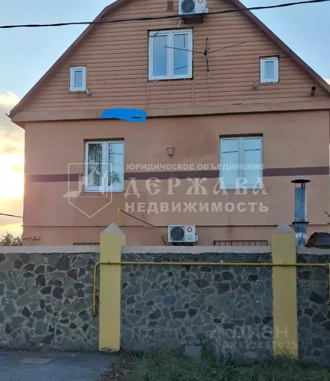 Дом в Кемеровская область, Кемерово Крутая ул., 21 (274 м) - Фото 1