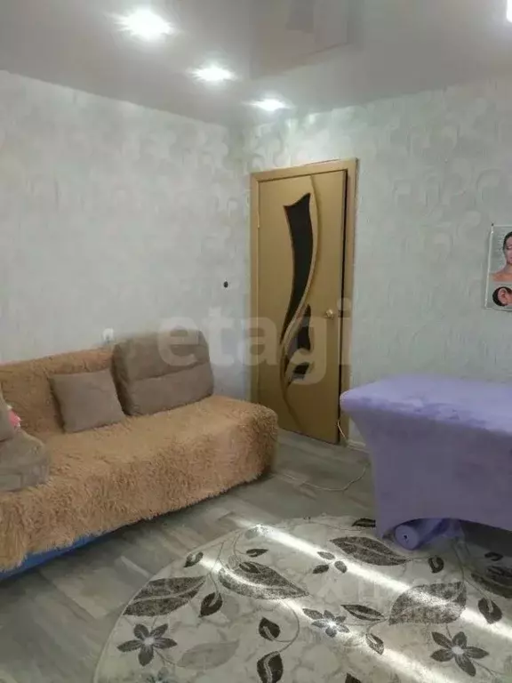 2-к кв. Амурская область, Райчихинск ул. Победы, 4 (40.8 м) - Фото 1