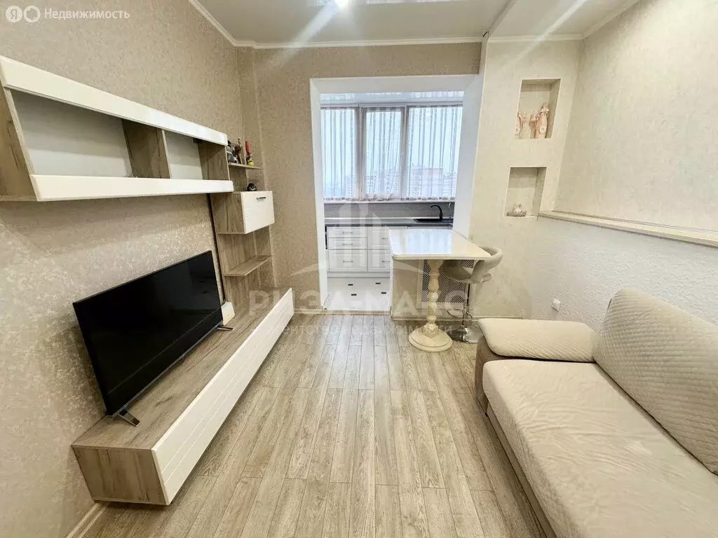 1-комнатная квартира: Брянск, Спартаковская улица, 125 (50 м) - Фото 1