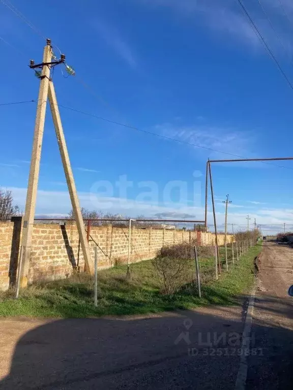 Участок в Крым, Сакский район, с. Ромашкино  (16.0 сот.) - Фото 1