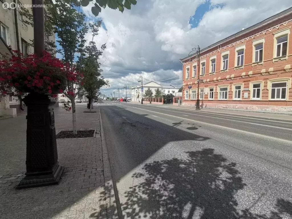 3-комнатная квартира: Тюмень, улица Республики, 10 (78.5 м) - Фото 1