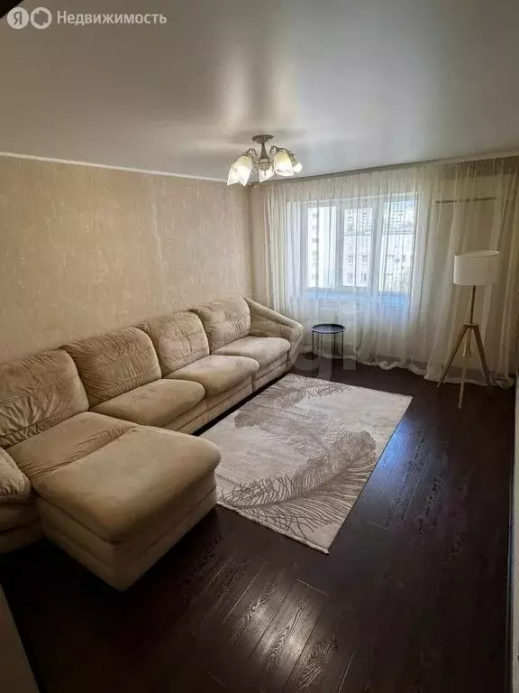 2-комнатная квартира: Энгельс, Полтавская улица, 11/2 (65 м) - Фото 0