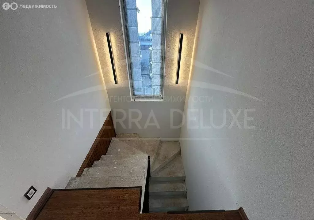 Дом в Севастополь, улица Липранди, 23 (249 м) - Фото 1