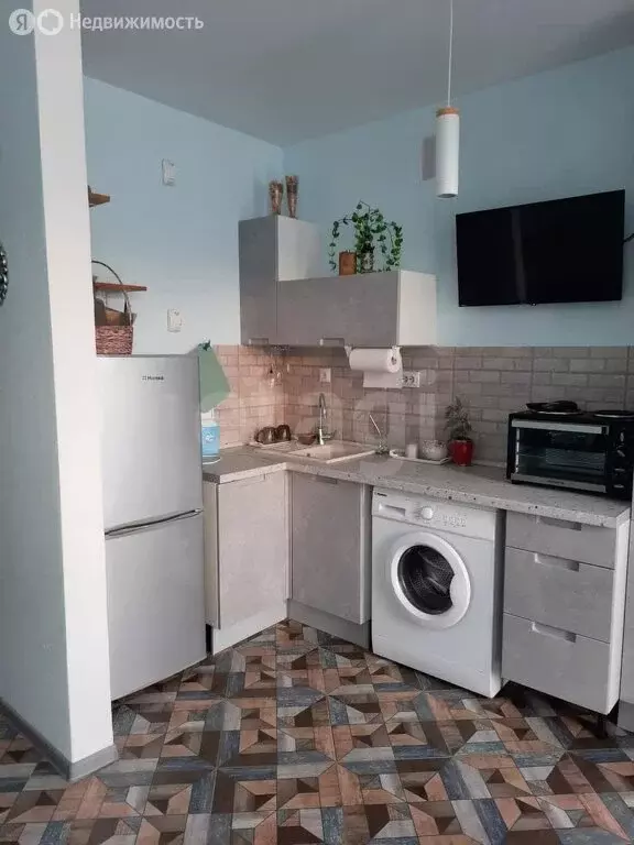 Квартира-студия: Светлогорск, Тихая улица, 12 (21.4 м) - Фото 1