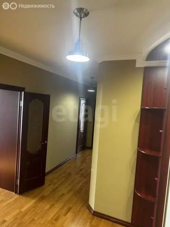 2-комнатная квартира: Тобольск, микрорайон 3Б, 17 (76.4 м) - Фото 1