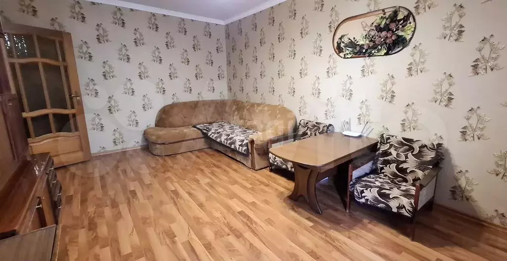 2-к. квартира, 53 м, 5/5 эт. - Фото 0