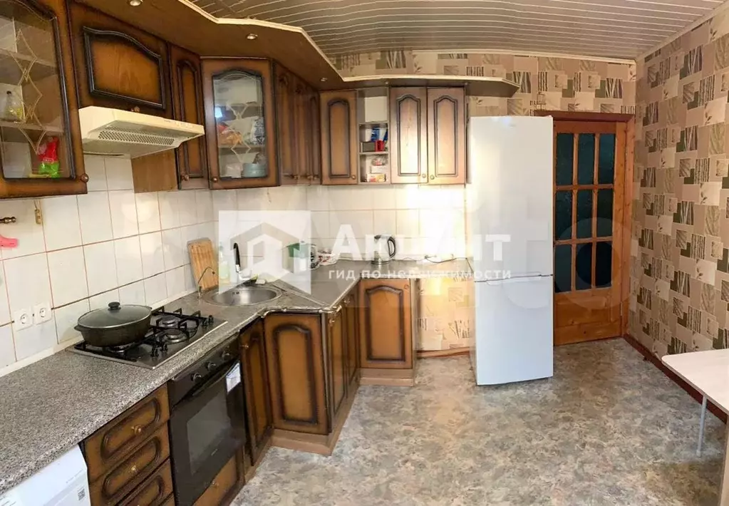 3-к. квартира, 64 м, 1/9 эт. - Фото 0
