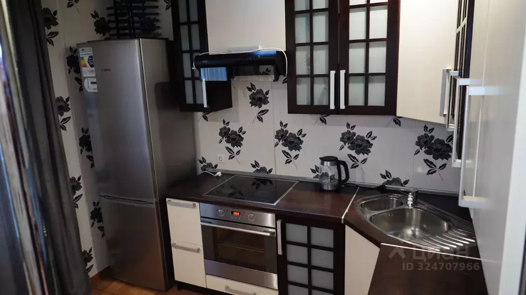 1-к кв. Москва, Москва, Московский г. 3-й мкр, 10 (44.0 м) - Фото 0