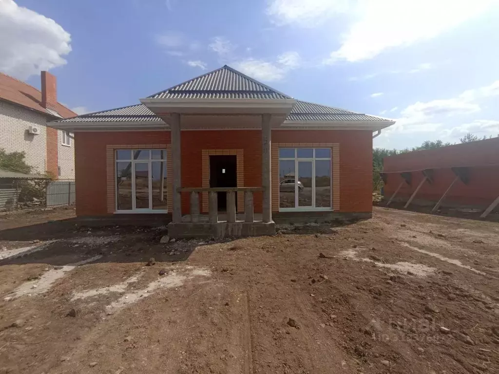 Дом в Краснодарский край, Староминская ст-ца ул. Карла Маркса (130 м) - Фото 1