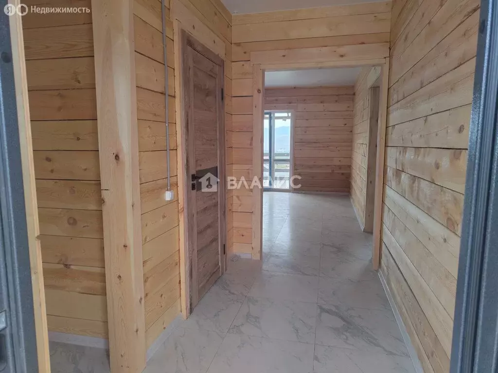 Дом в село Нижний Саянтуй, ДНТ Багульник, 2-й квартал, 502 (141.8 м) - Фото 0