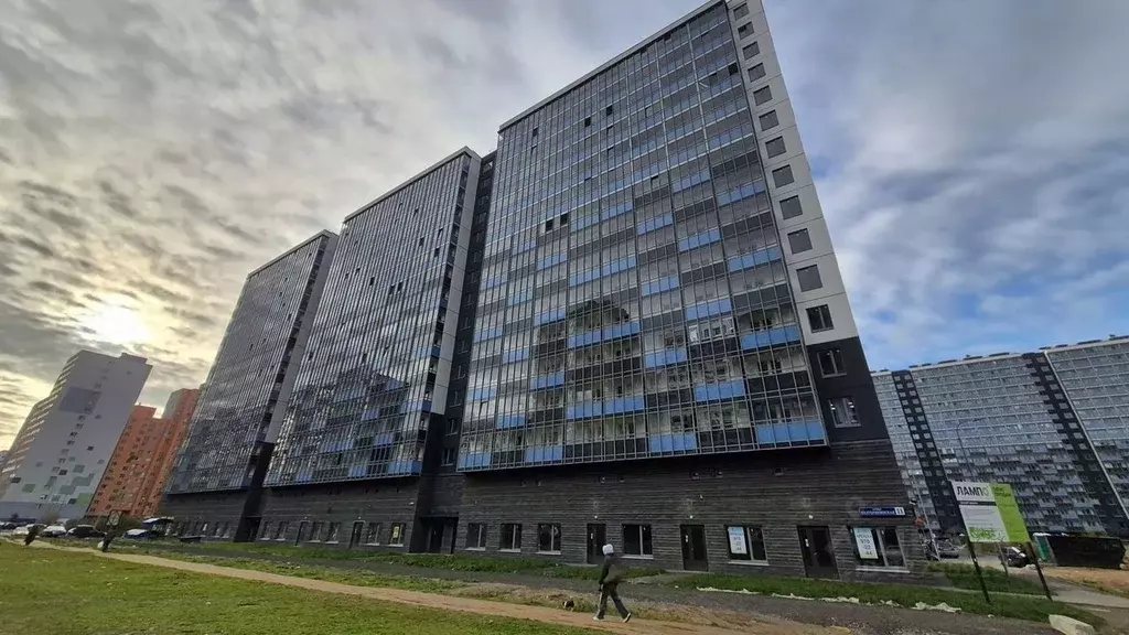 Торговая площадь в Ленинградская область, Мурино Всеволожский район, ... - Фото 1