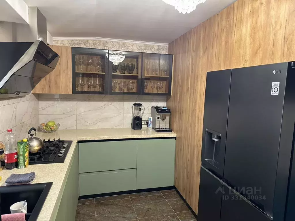 Дом в Крым, Симферополь ул. Битакская (250 м) - Фото 1