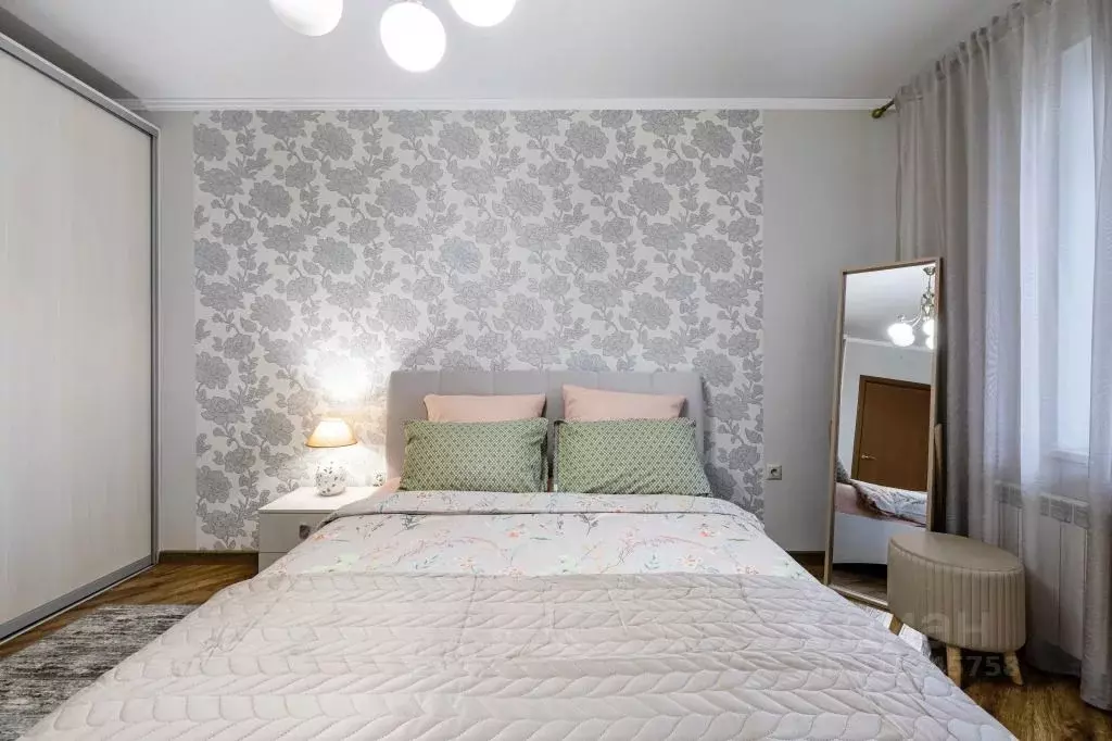 2-к кв. Татарстан, Казань ул. Чернышевского, 16 (70.0 м) - Фото 1