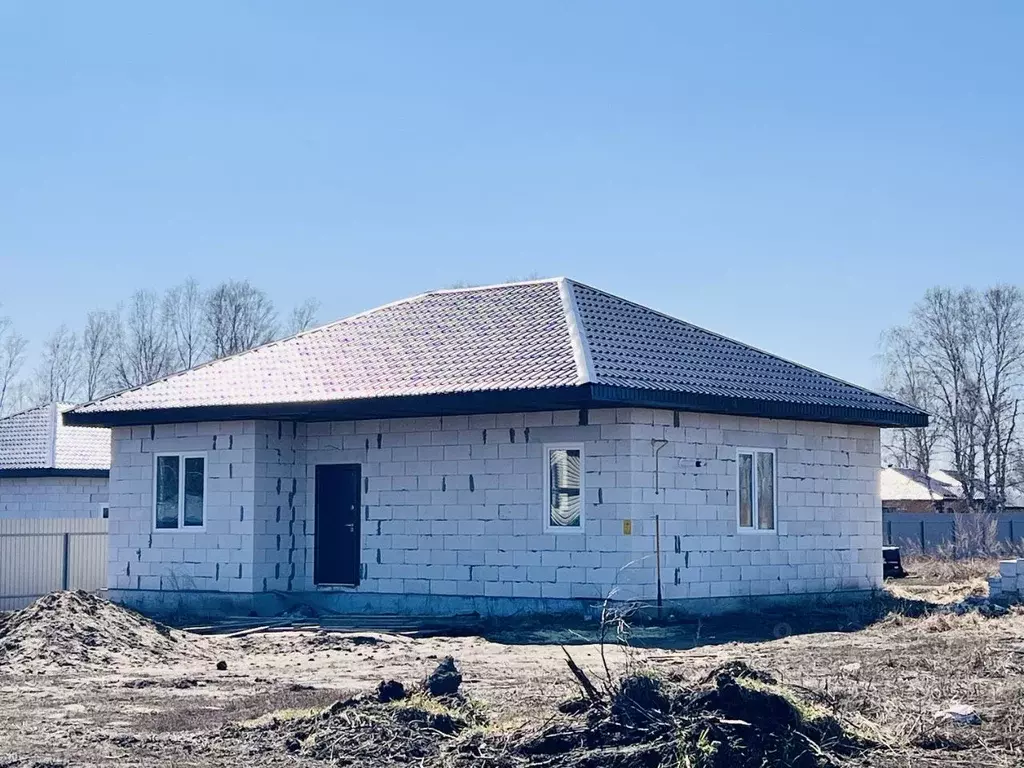 Дом в Алтайский край, Барнаул городской округ, с. Власиха ул. ... - Фото 1