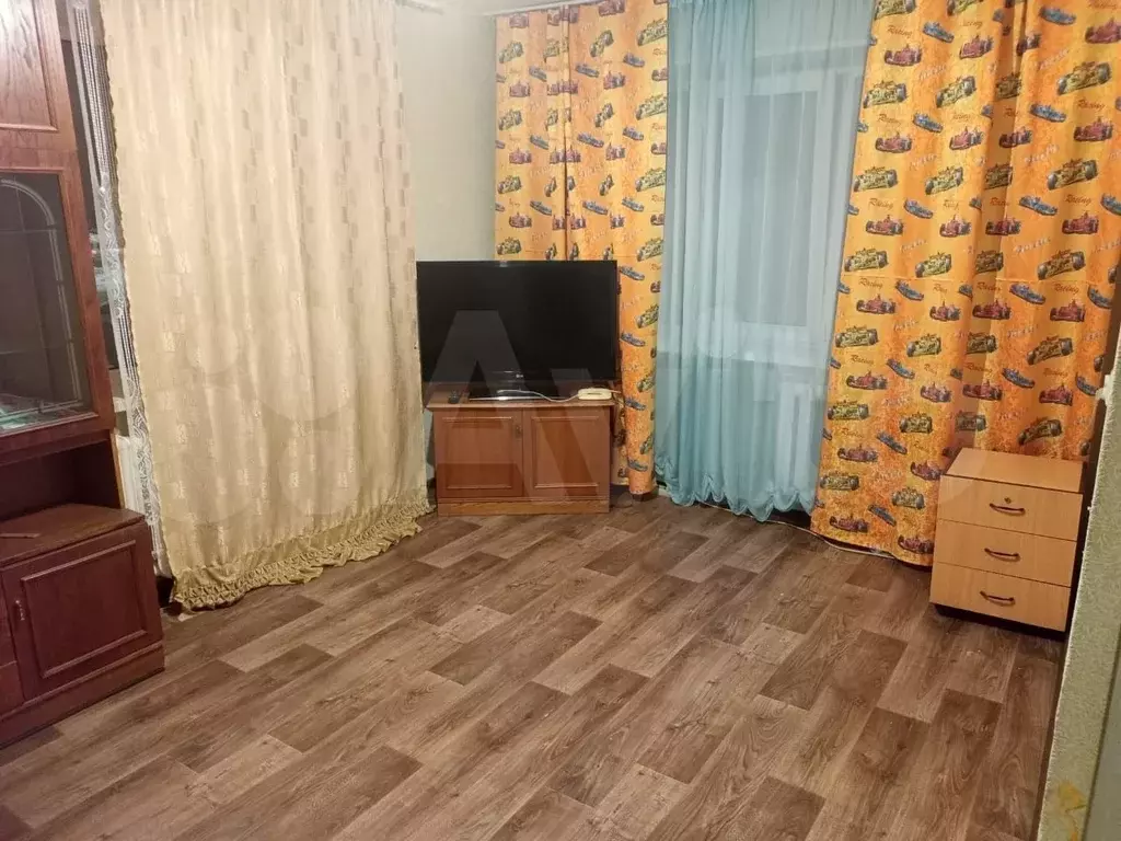 1-к. квартира, 33 м, 1/5 эт. - Фото 1