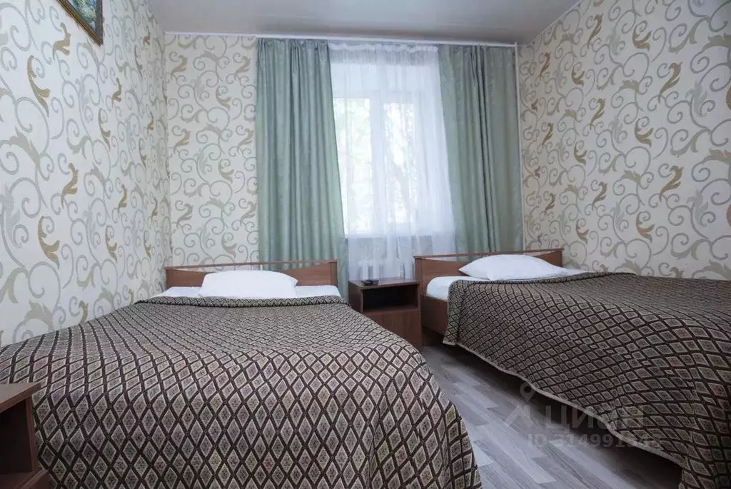 Комната Свердловская область, Екатеринбург пер. Мордвинский, 1 - Фото 1