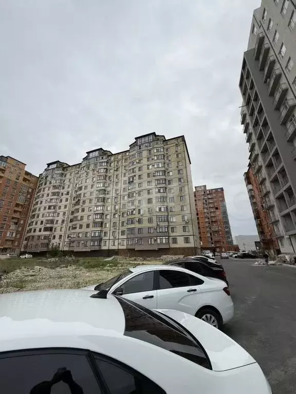 2-к. квартира, 74 м, 10/12 эт. - Фото 1