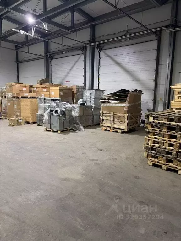 Склад в Московская область, Ленинский городской округ, д. Апаринки вл5 ... - Фото 1