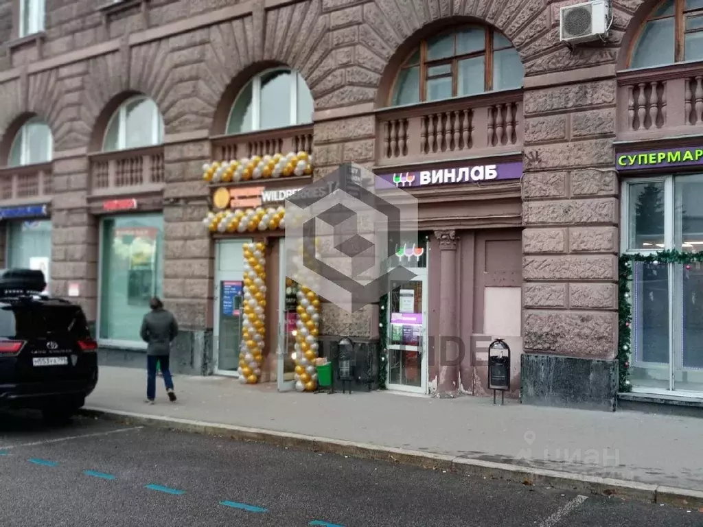 Торговая площадь в Москва Гончарная ул., 38 (60 м) - Фото 2