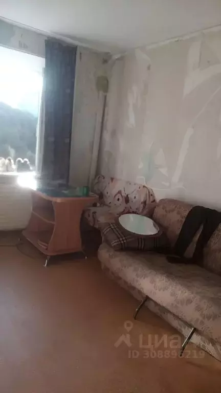 Комната Омская область, Омск ул. Вострецова, 5/1 (12.8 м) - Фото 1