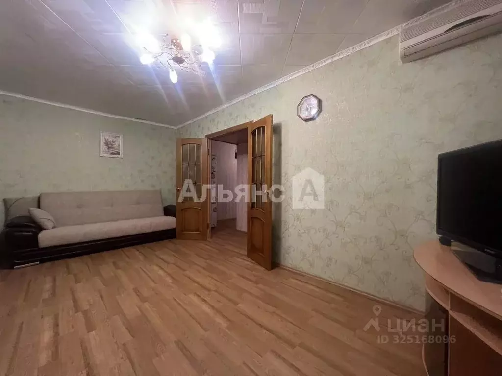 2-к кв. Ростовская область, Волгодонск Советская ул., 9 (44.2 м) - Фото 1
