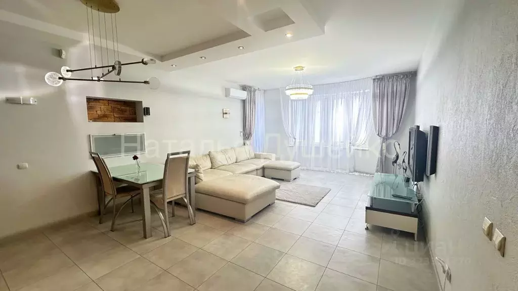 5-к кв. Калининградская область, Калининград Пражская ул., 34 (200.0 ... - Фото 1