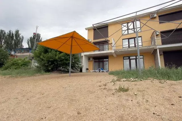 Дом в Крым, Феодосия ул. Курортная, 42 (250 м) - Фото 1