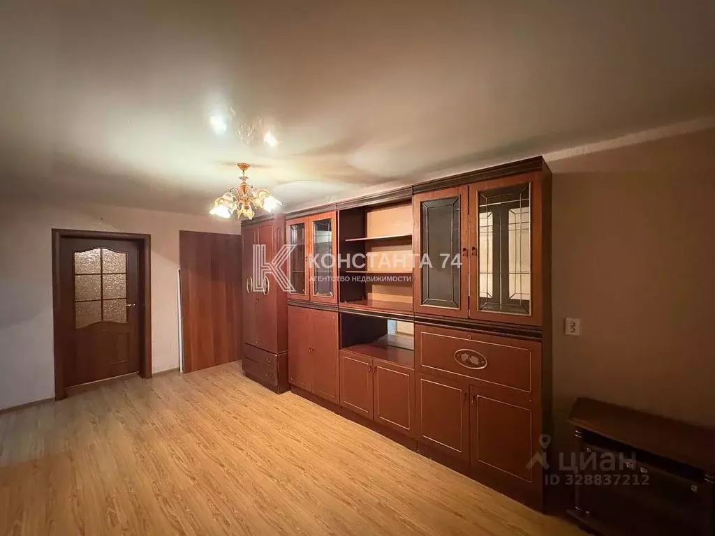 3-к кв. Челябинская область, Челябинск ул. Свободы, 145А (57.5 м) - Фото 2