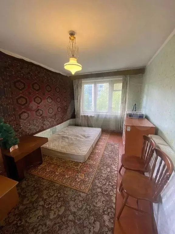 Комната 18 м в 3-к., 5/5 эт. - Фото 1