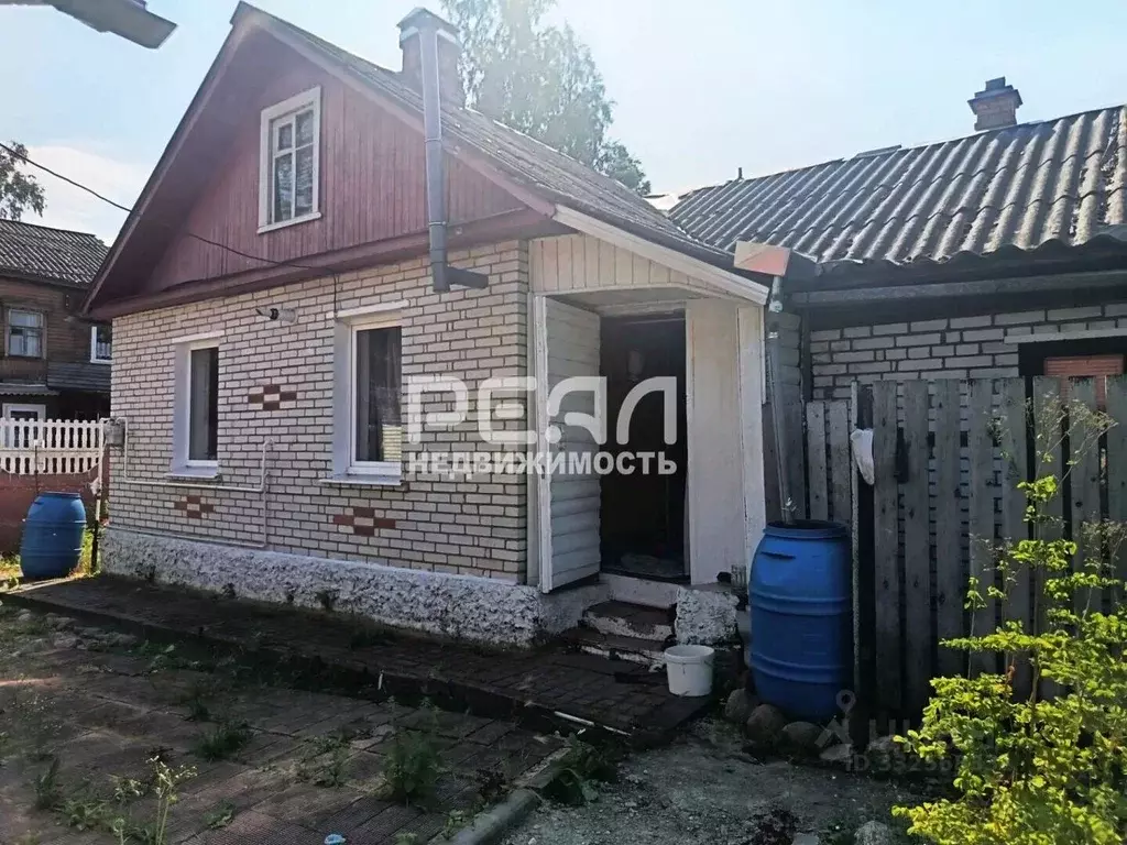 Дом в Ленинградская область, Гатчина ул. Кустова, 3 (49 м) - Фото 1