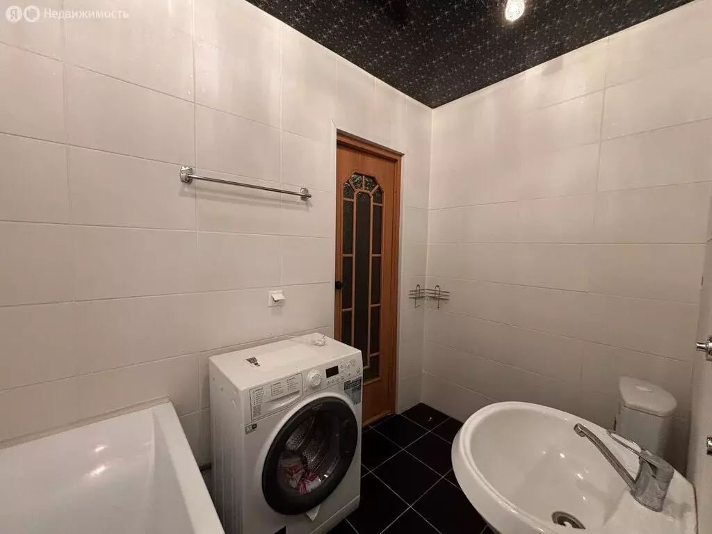 1-комнатная квартира: Тайга, улица 40 лет Октября, 9 (41 м) - Фото 1