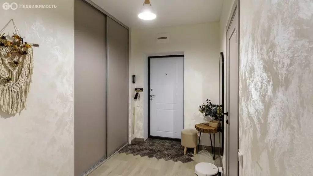 1-комнатная квартира: Тюмень, улица Республики, 204к3 (47.2 м) - Фото 1