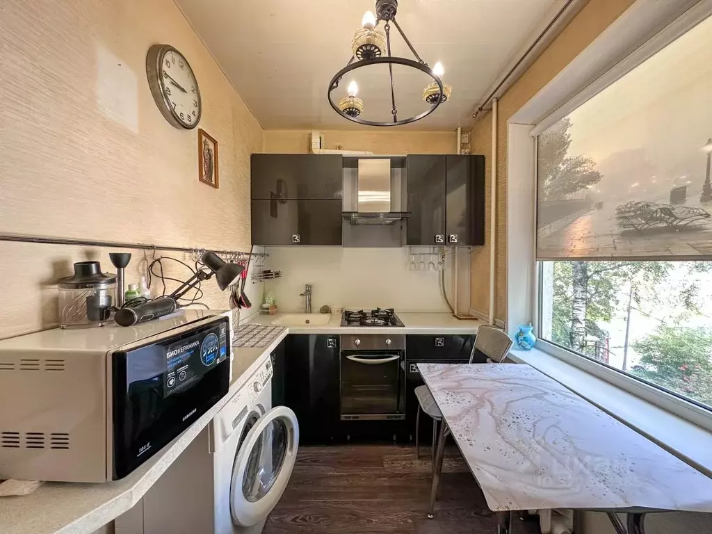 2-к кв. Московская область, Лобня Букинское ш., 9 (44.0 м) - Фото 0