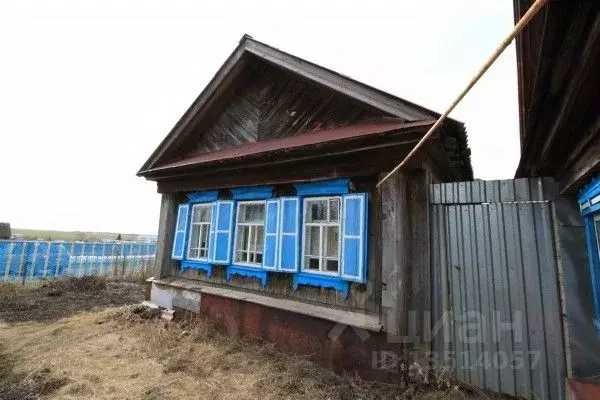 Дом в Ульяновская область, Цильнинский район, Тимерсянское с/пос, с. ... - Фото 1