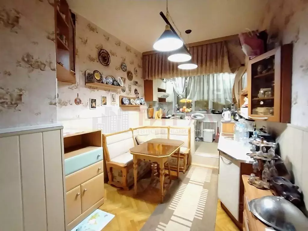 4-к кв. Белгородская область, Старый Оскол Жукова мкр, 10 (104.0 м) - Фото 0