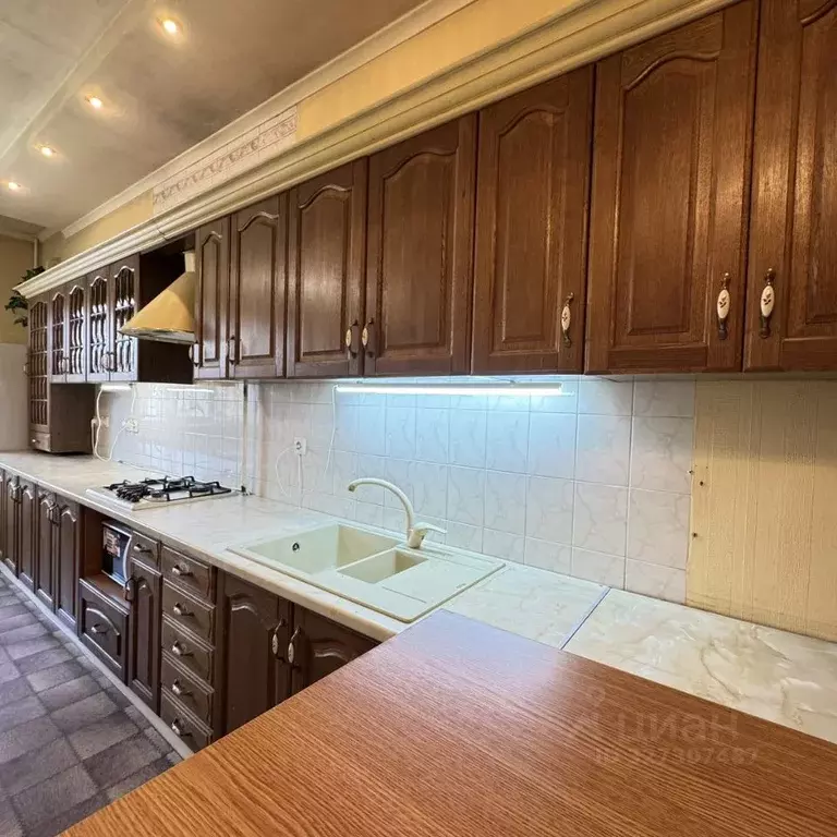 Дом в Ростовская область, Таганрог ул. Шевченко, 103 (150 м) - Фото 1