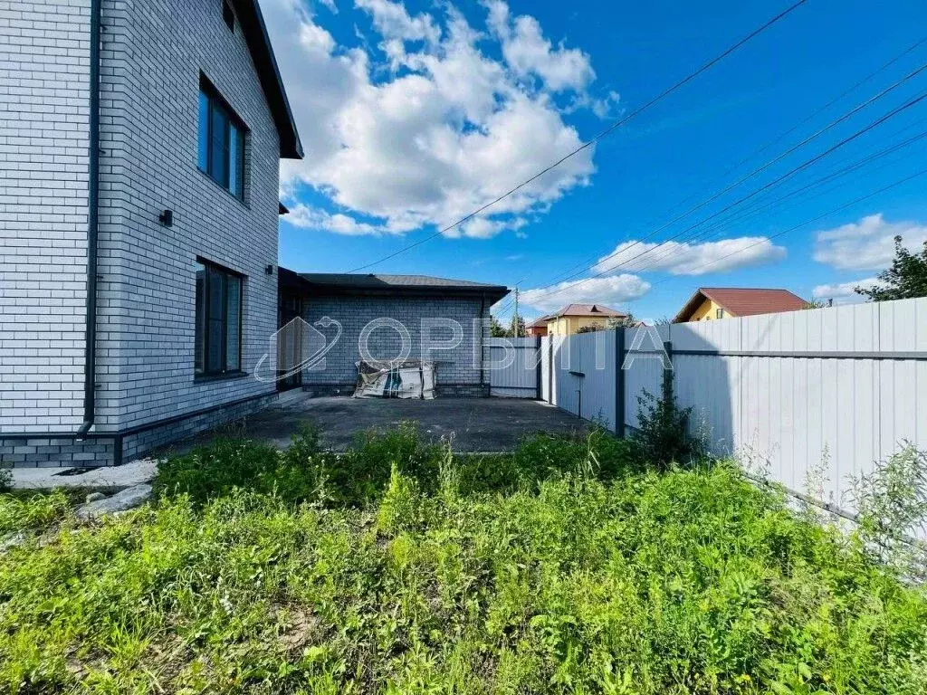 Дом в Тюменская область, Тюмень проезд Биатлонный (130 м) - Фото 1