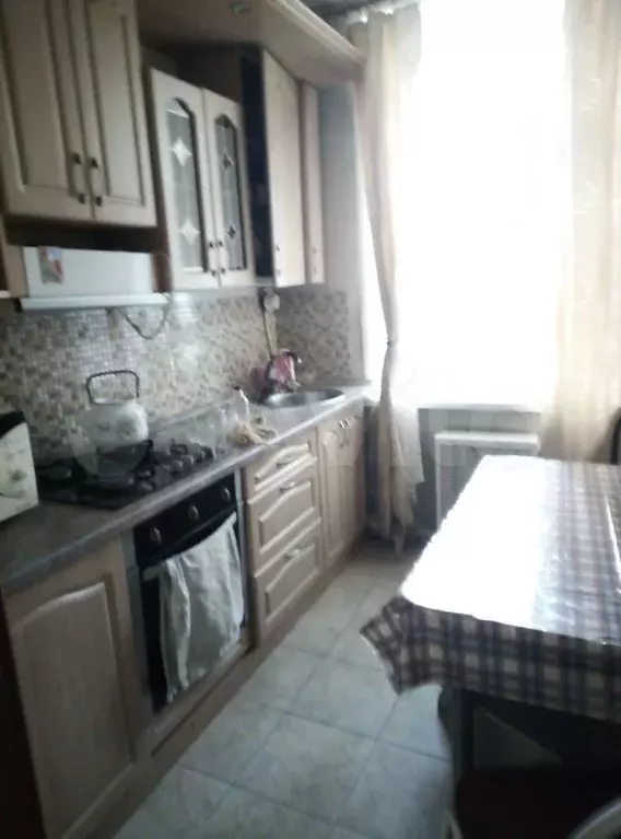 2-к. квартира, 60м, 1/2эт. - Фото 1